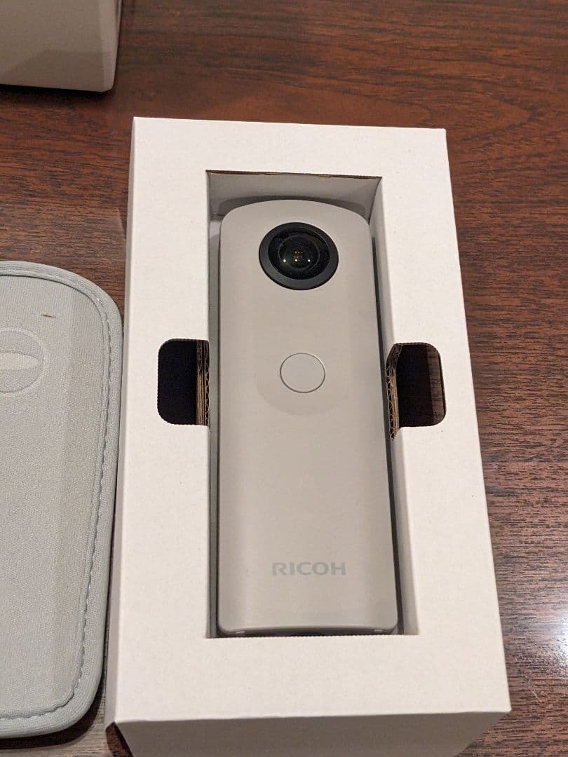未使用 RICOH THETA SC 360度カメラ ベージュ 全天球カメラ