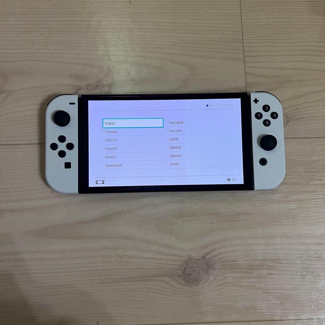 Nintendo Switch 有機ELモデル 本体＋スリムハードポーチ