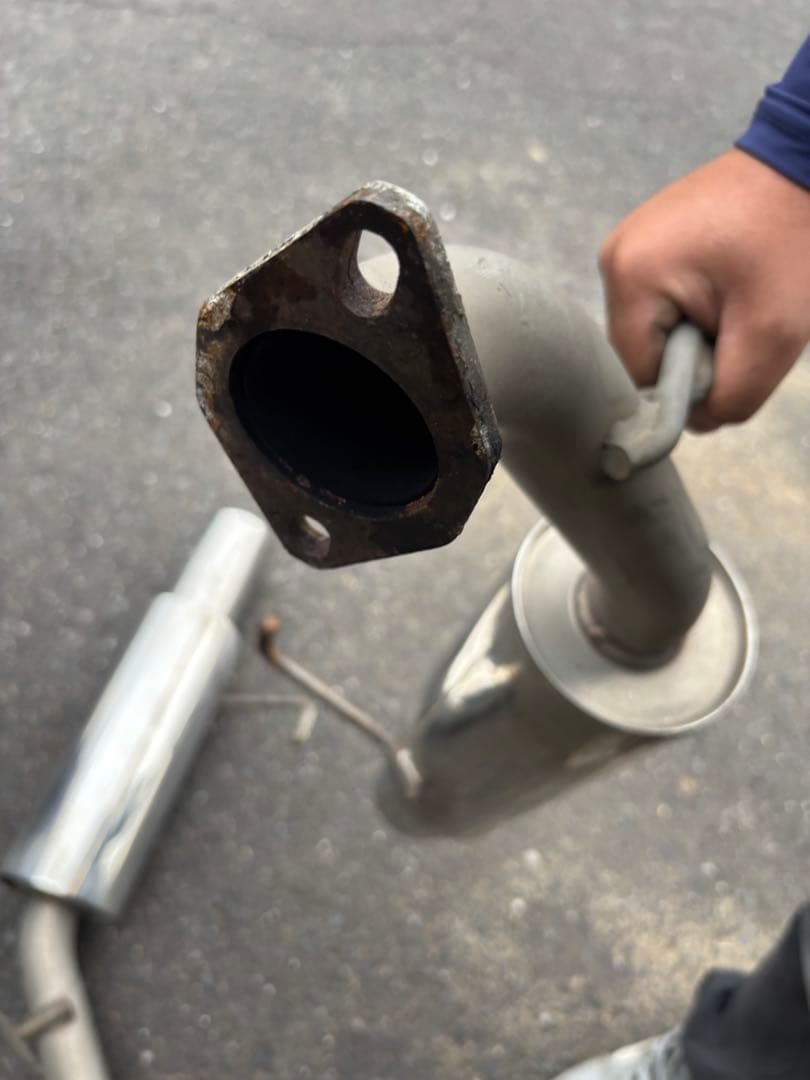 エクシーガ　マフラー　YA5