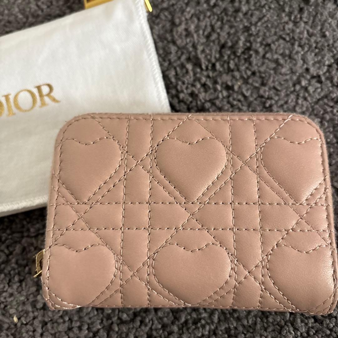 Dior ミニ財布　ピンク　ハート