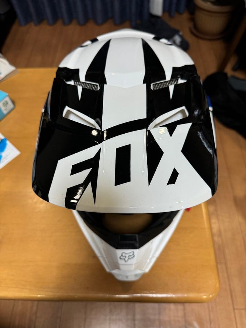 FOX V1 レース ヘルメット　ゴーグル付き　極上