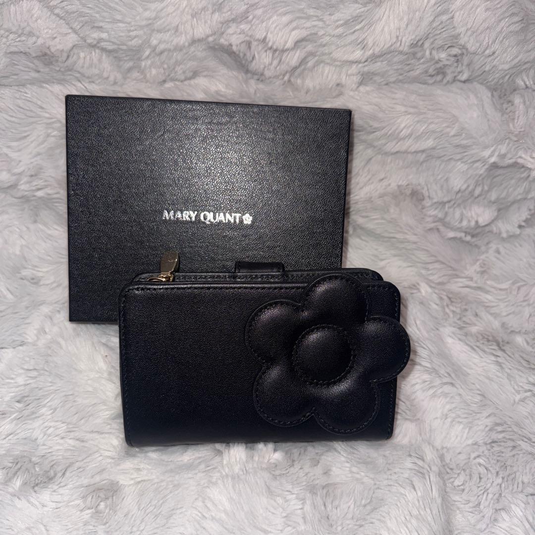 MARY QUANT ブラック二つ折り財布