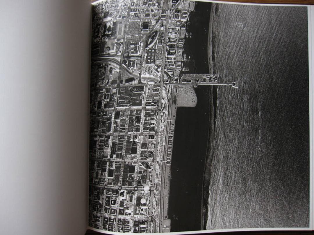 OBLIVION　David Maisel　デイビット・マイゼル