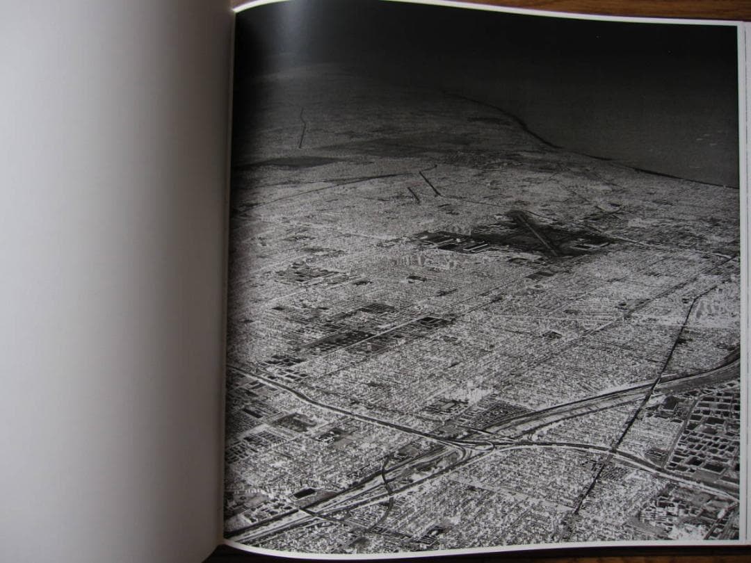 OBLIVION　David Maisel　デイビット・マイゼル