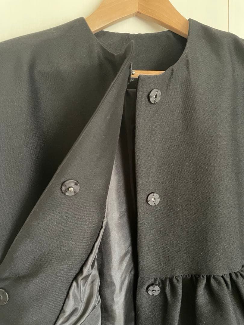 ＝BEARDSLEY＝ ペプラムギャザージレ