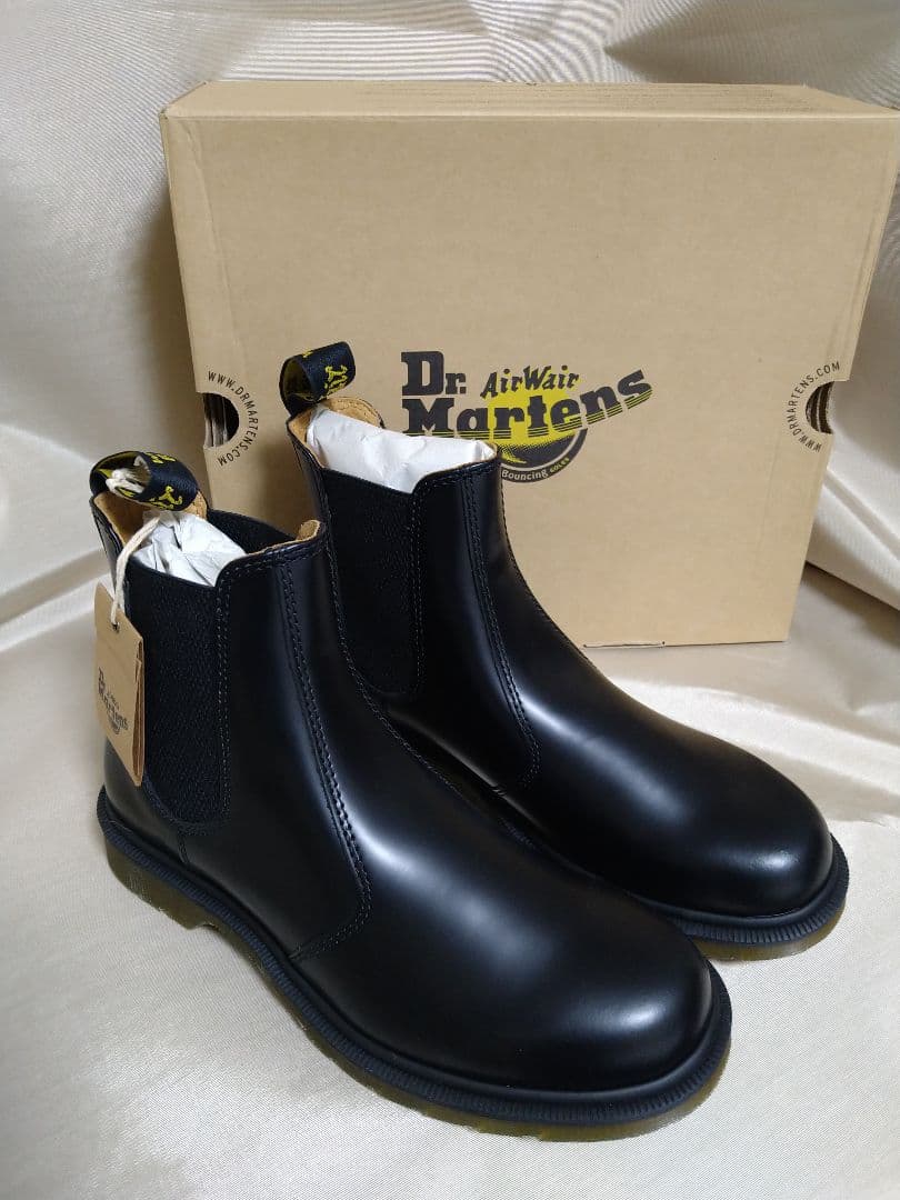 新品Dr. Martens ドクターマーチン kaherukun