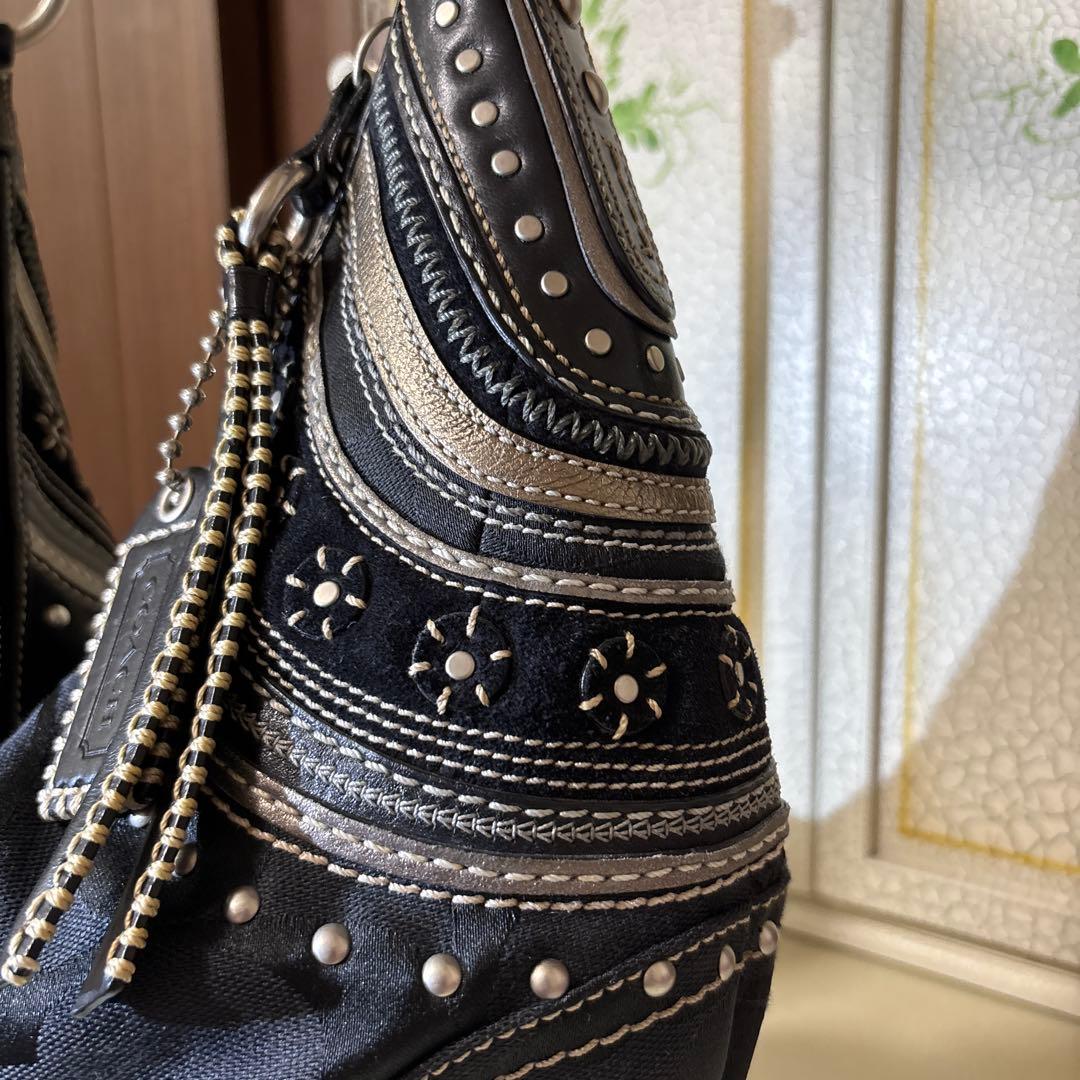 COACH ホーボー ワンショルダースタッズ バッグ 黒