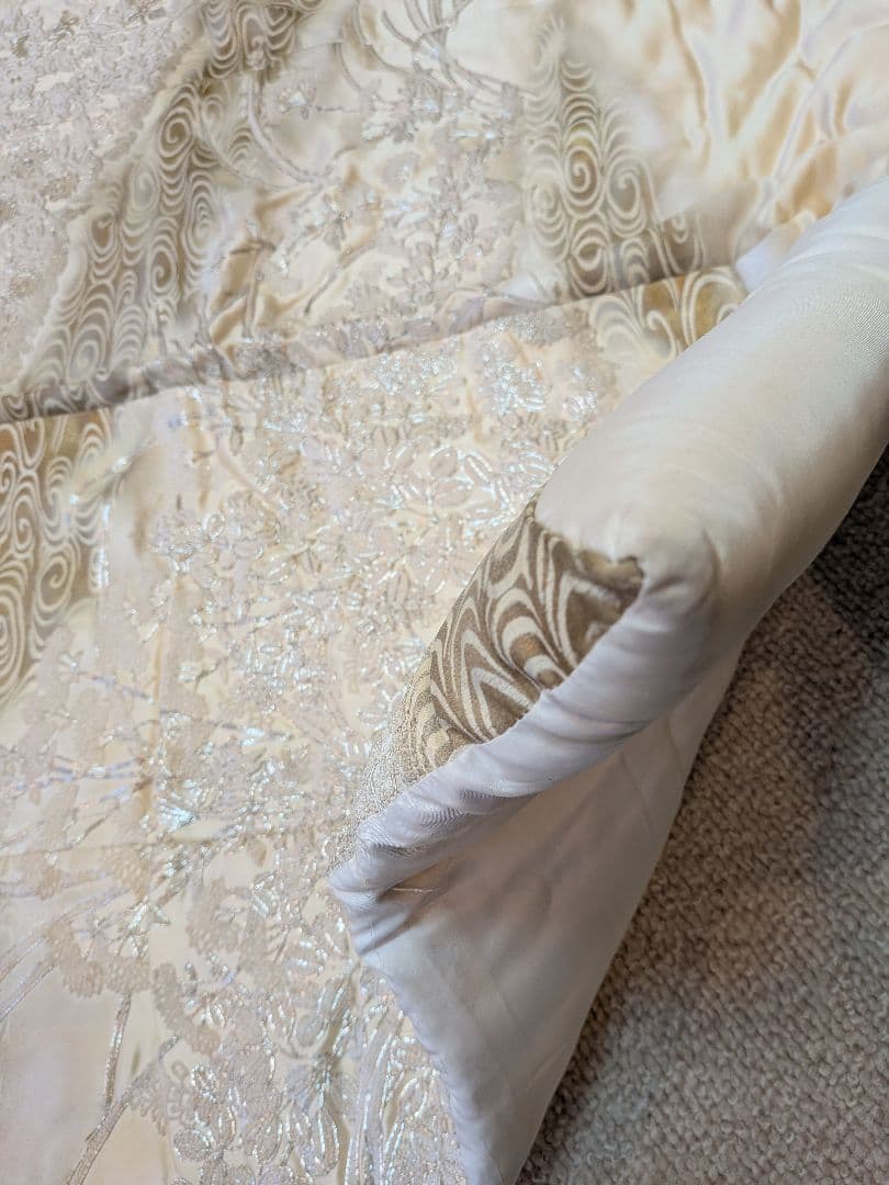 花嫁色打掛け　ディスプレイ　リメイク