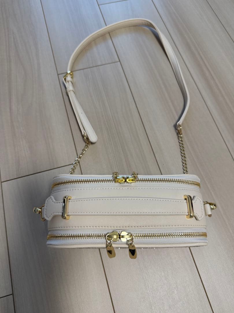 DIANA グリッター ショルダーバッグ