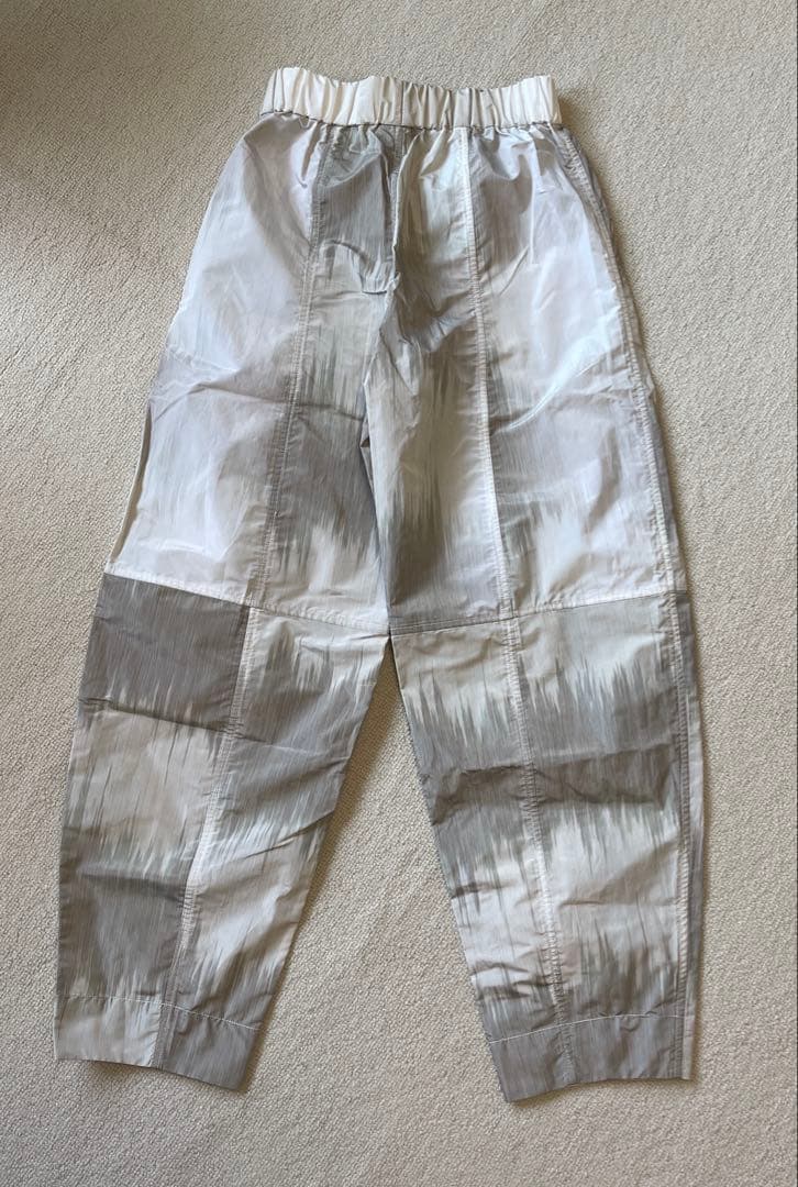 GANNI シェルパンツ　34