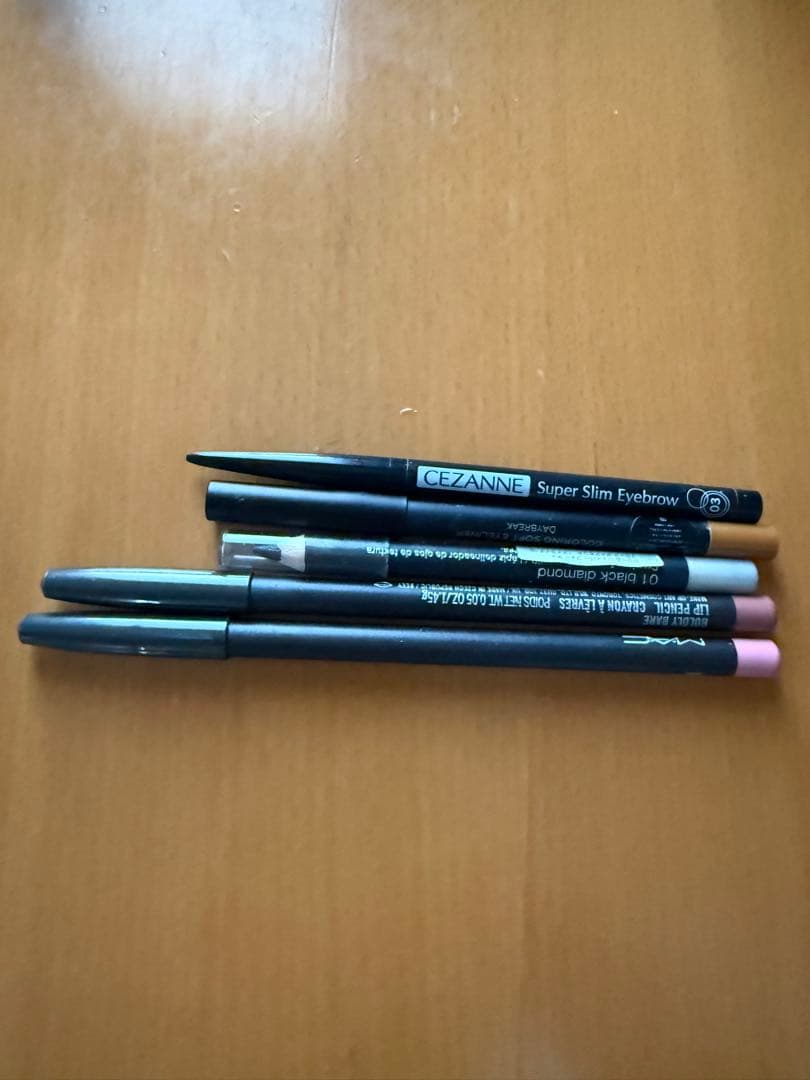 ほぼデパコスDior, Chanel, NARS アイシャドウ,リップ他セット