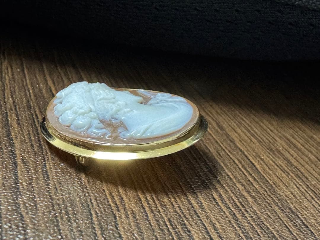 w*o様 ヴィンテージ　シェルカメオ　ペンダント　ブローチ　ゴールド　K18 7