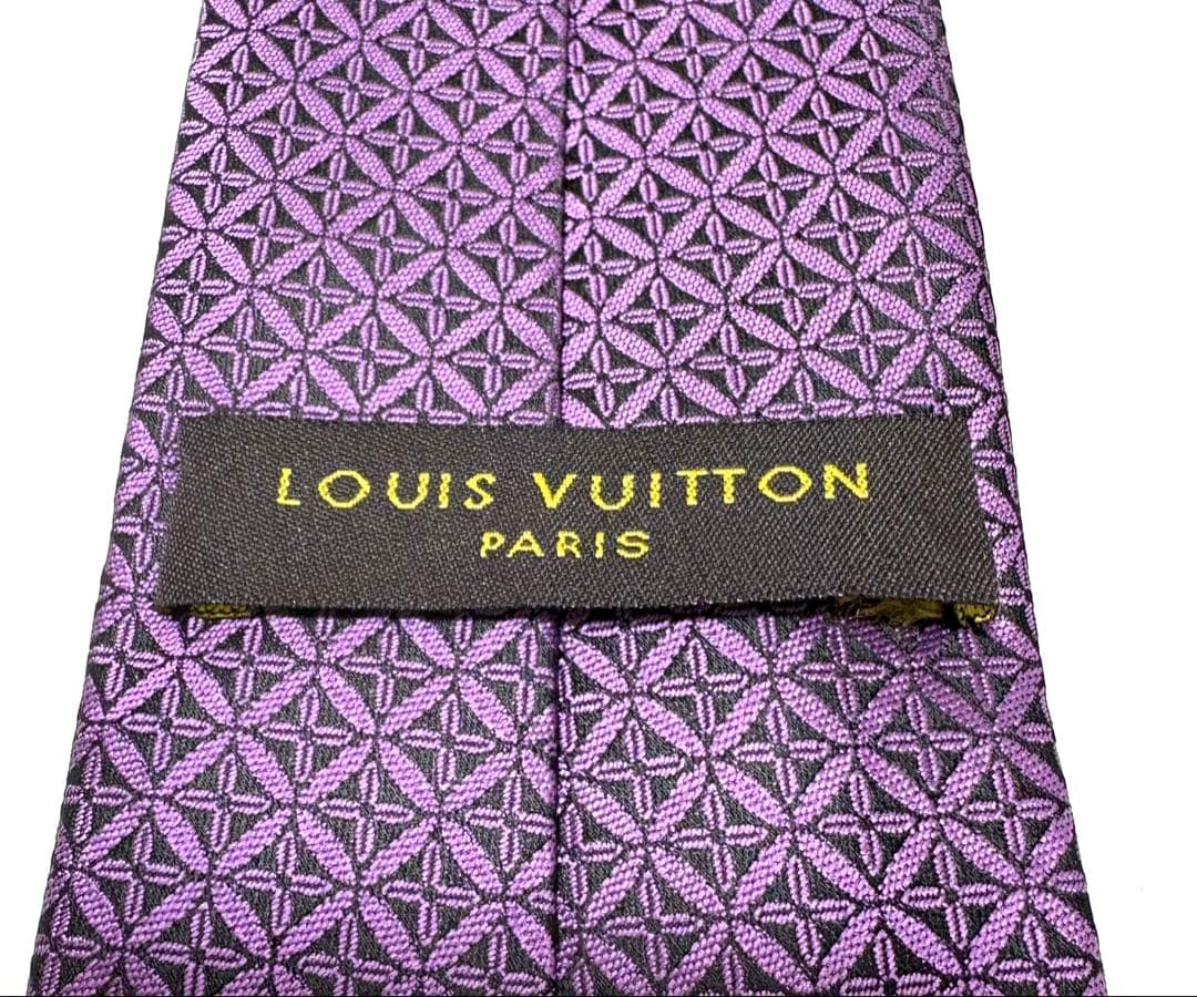 neko berry LOUIS VUITTON ルイヴィトン パープル系