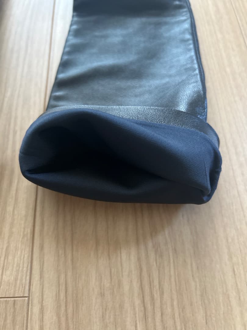 Chloé 黒レザー ロンググローブ