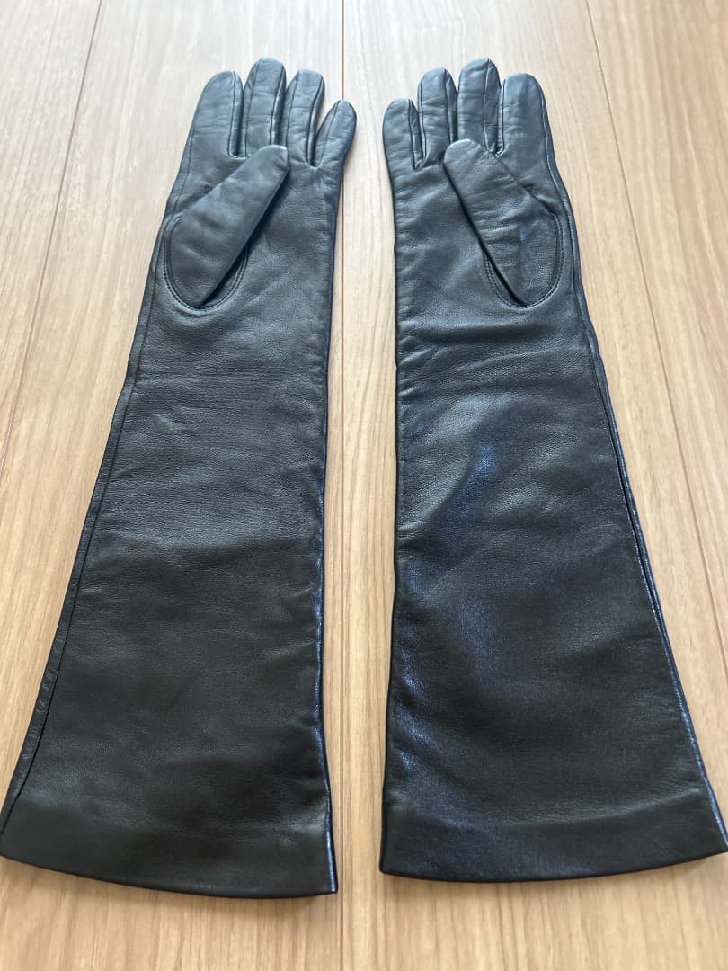 Chloé 黒レザー ロンググローブ
