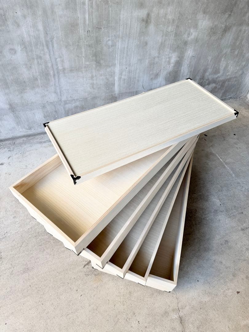 美品 桐 衣装ケース 5段 キャスター付き 桐箱 桐ケース