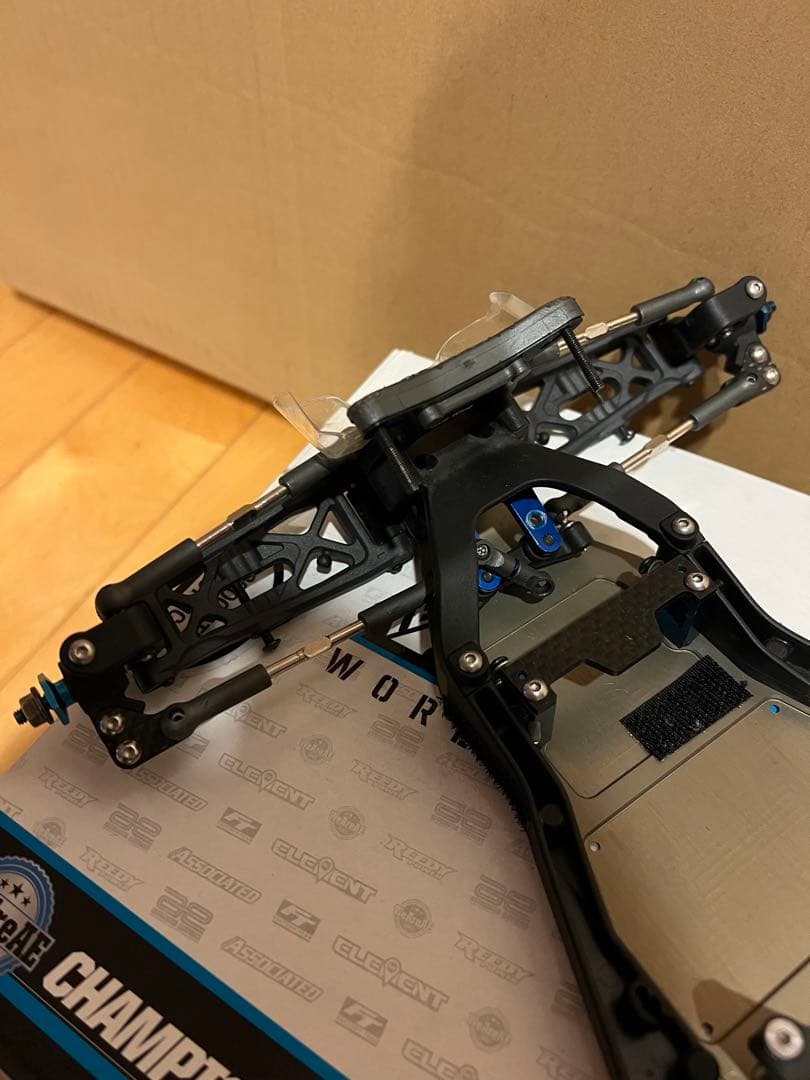 Associated RC10 B6.3D アソシエイテッド