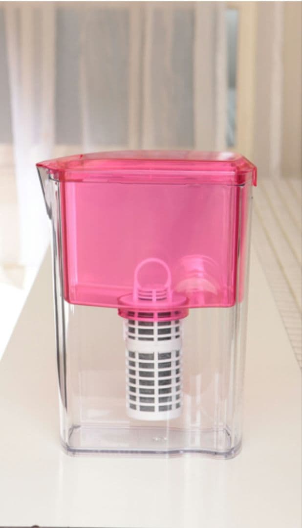 【未使用】ガイアの水135 ポット型浄水器 ピンク 本体 交換カートリッジ