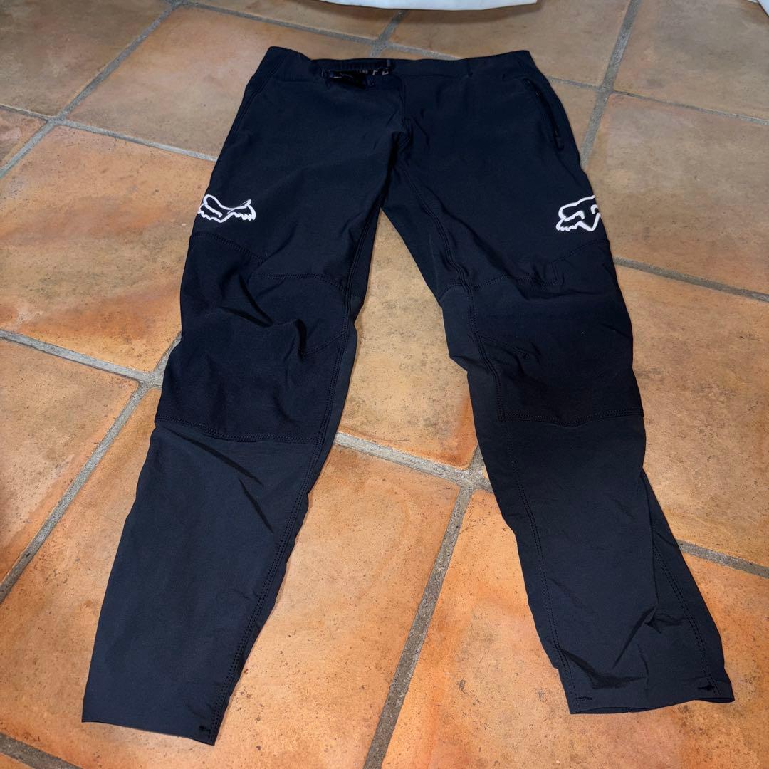 FOX youth ディフェンドパンツ　ブラック　28