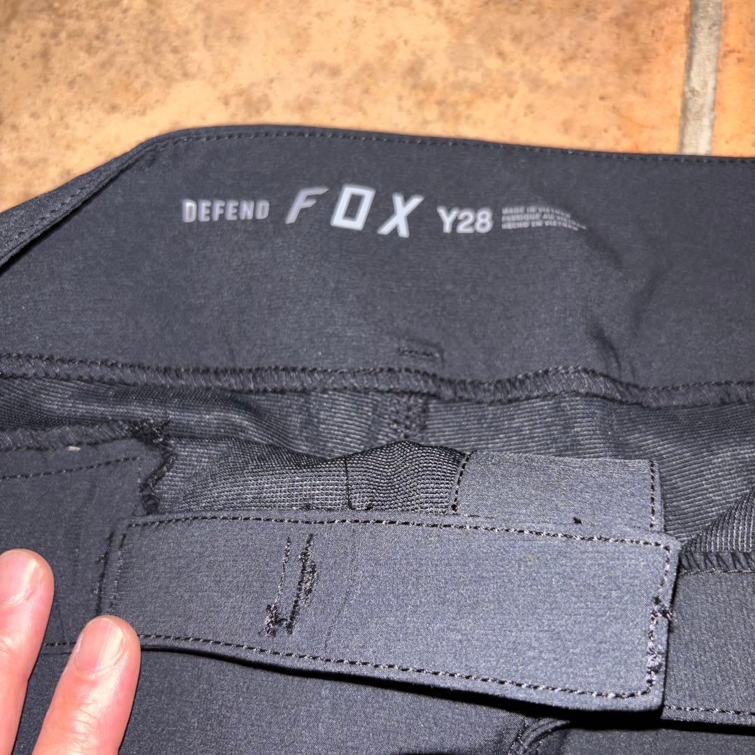 FOX youth ディフェンドパンツ　ブラック　28