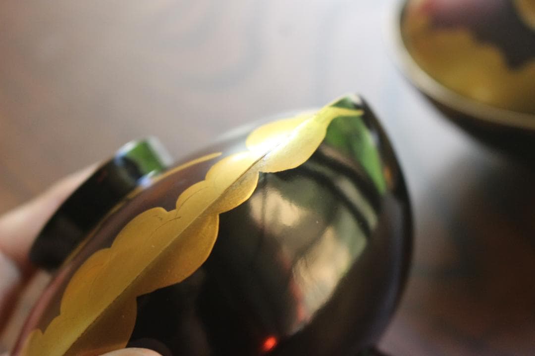 時代逸品！時代金縁黒漆に極上日の出鶴蒔絵の映えるお椀2点（検輪島塗蒔絵椀雑煮椀