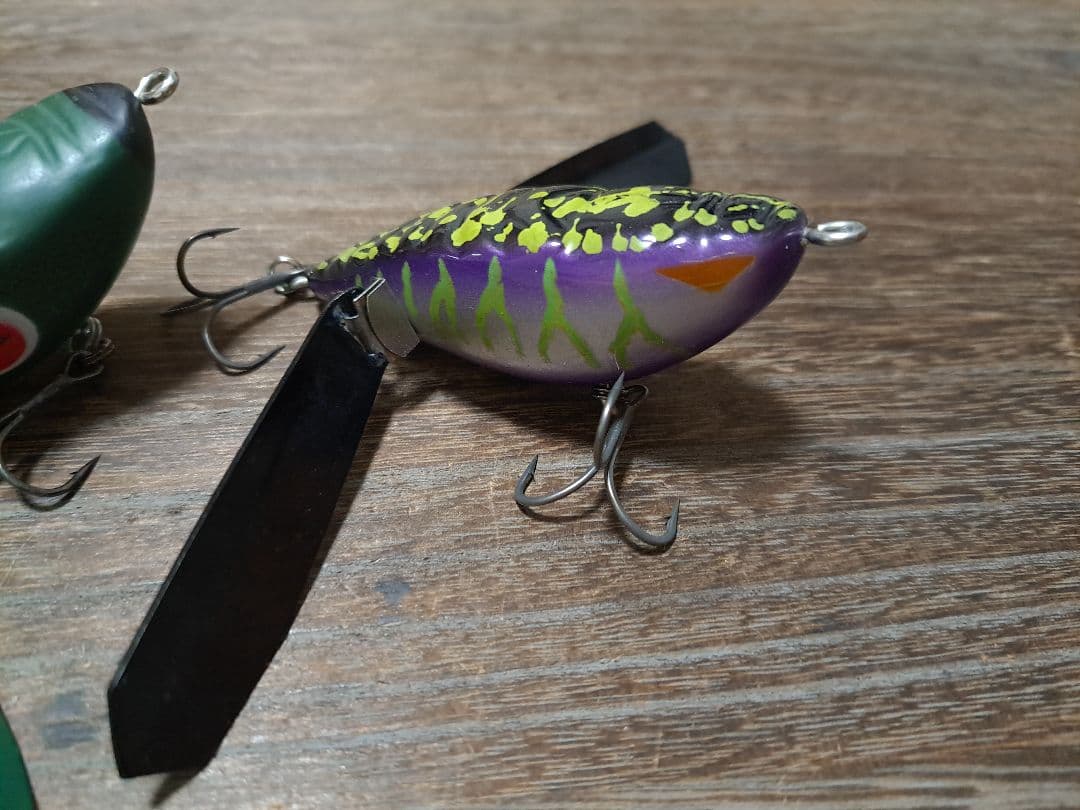 イマカツ　アベンタクローラーRS　限定カラー　2個セット