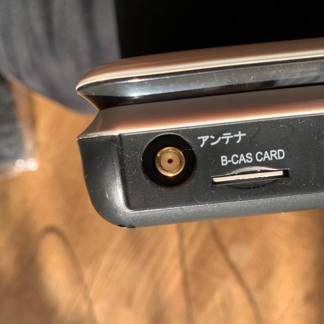 【ヨク】ポータブルブルーレイプレーヤー(10インチ)