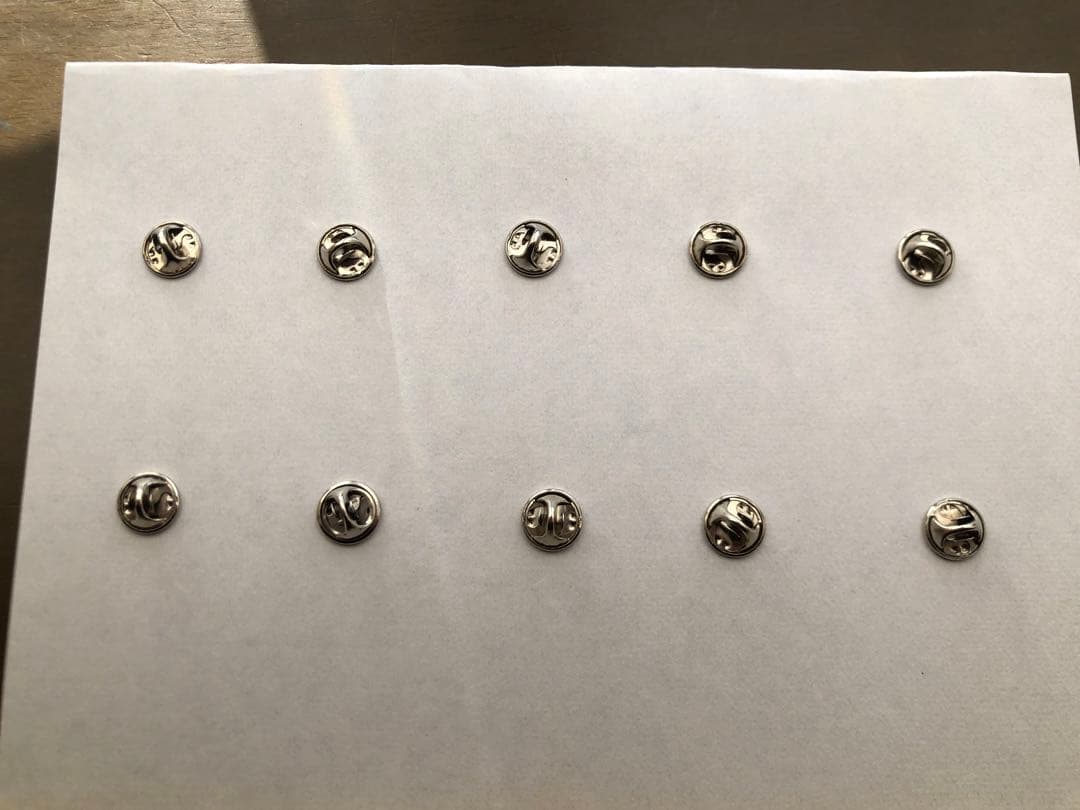 2002 FIFA 日韓WORLD CUP 記念ピンバッジ(開催ドーム１０ヶ所！