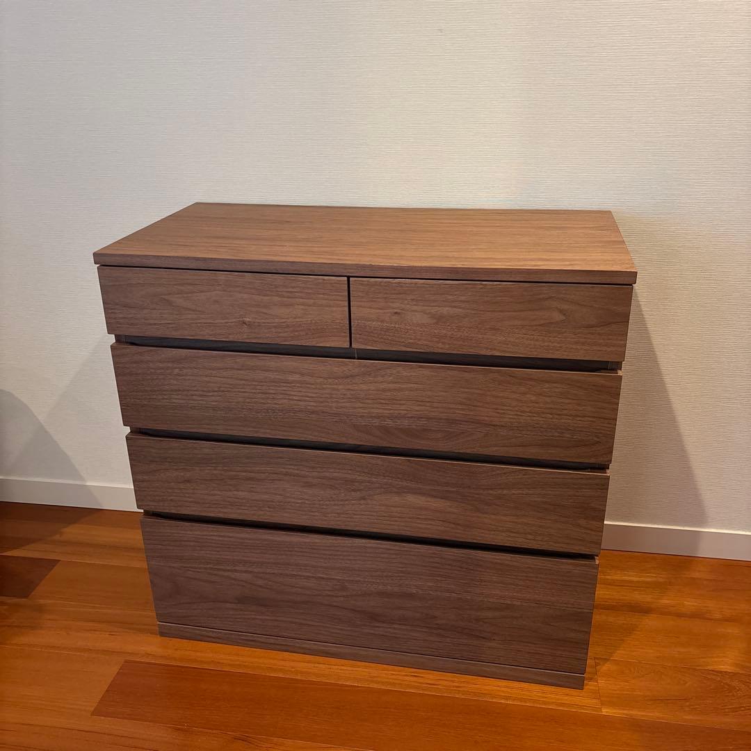 【美品】無印 木製チェスト４段　ウォールナット材突板 タンス 洋服