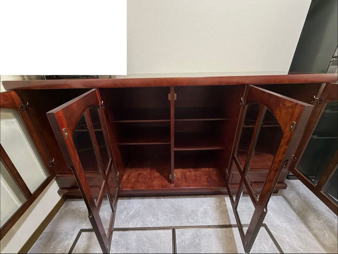 関口木工 ダークブラウン 木製キャビネット ガラス扉付き