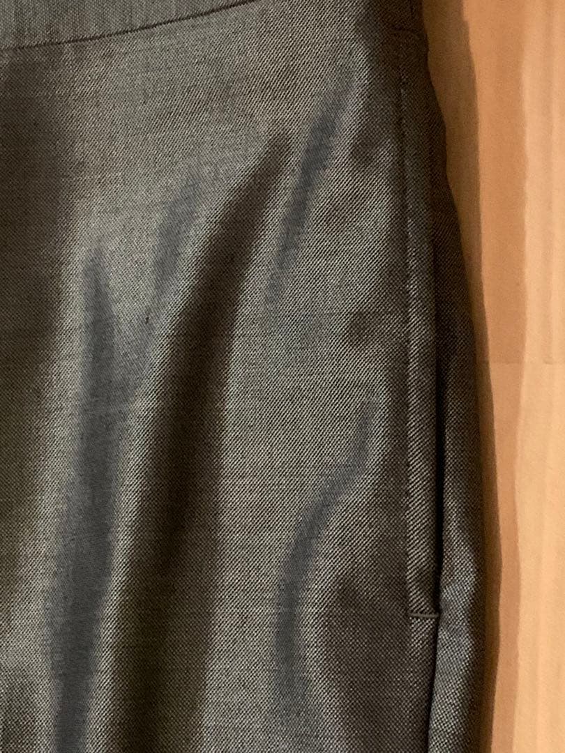 B*o様 ストラスブルゴ　スーツ　46 ※小さなシミあり