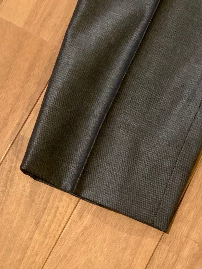 B*o様 ストラスブルゴ　スーツ　46 ※小さなシミあり