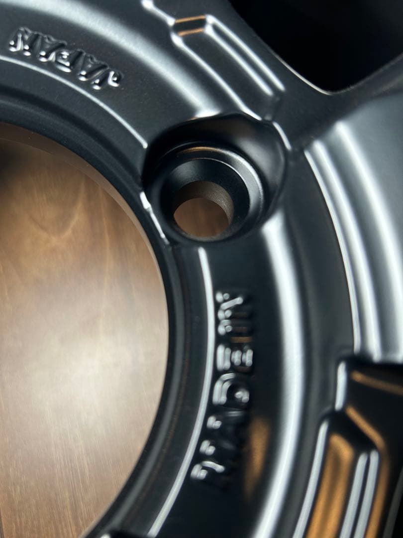 未使用　RAYS F6Boost ジムニー64専用 ブラック　16インチ　2本