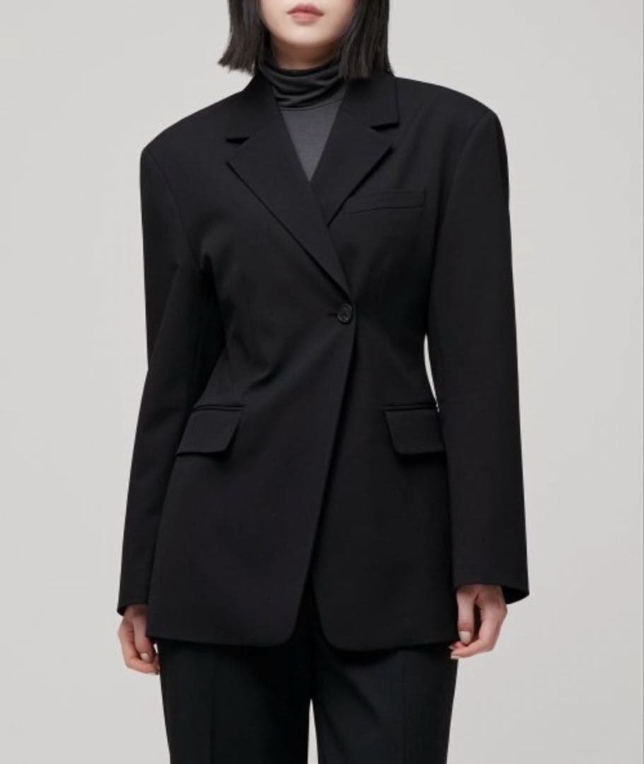 Women＇s Hourglass Blazer 黒　テーラードジャケット