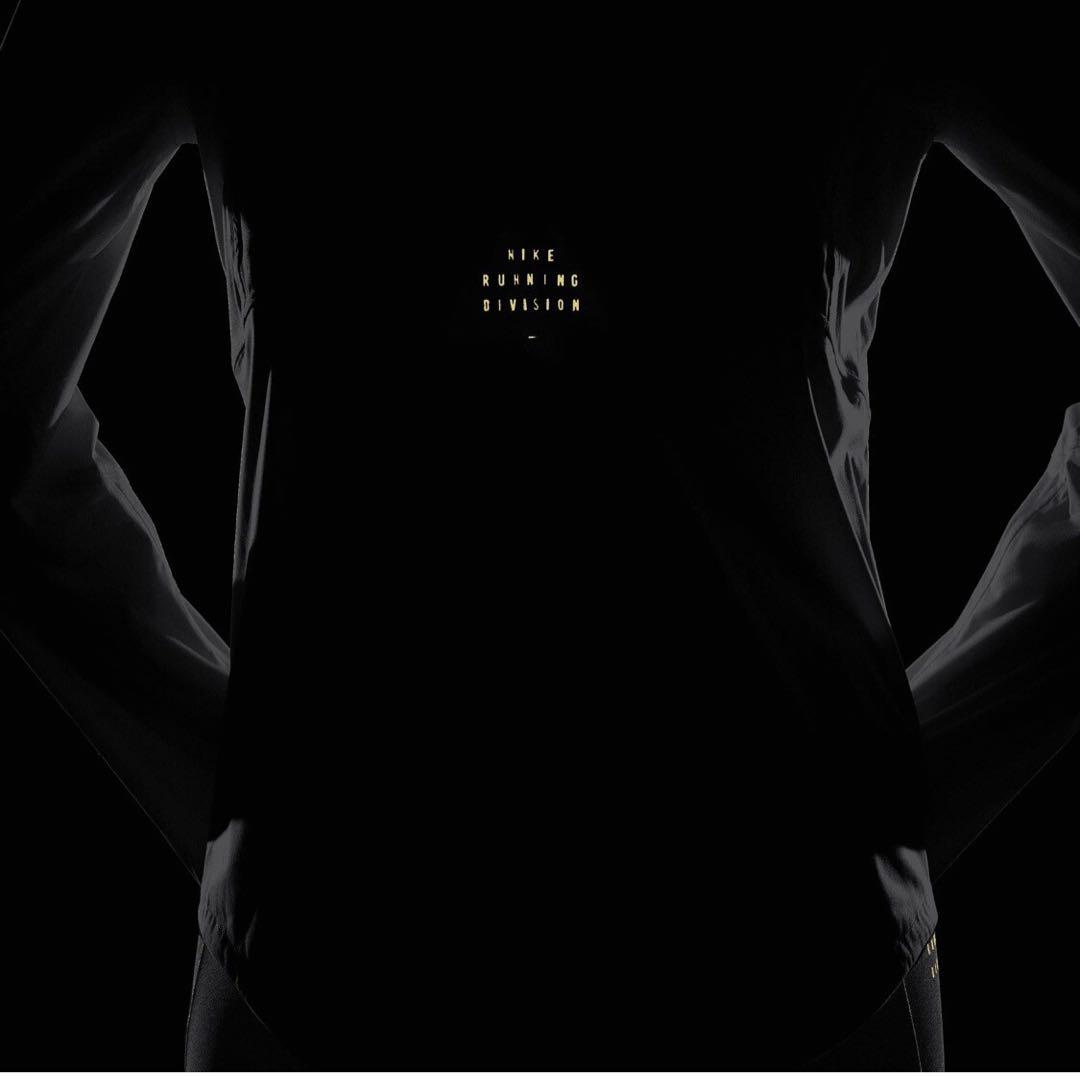 新品★定価33,000円❗️ナイキランニングトップ ラン ディビジョン★M