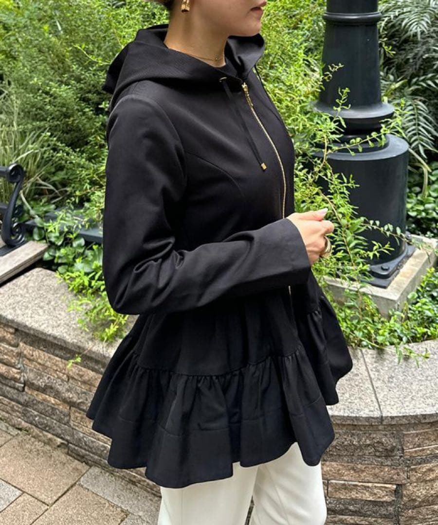 JENNE 立体ティアードブルゾン