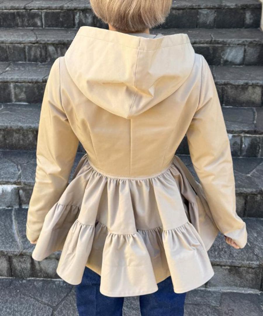 JENNE 立体ティアードブルゾン