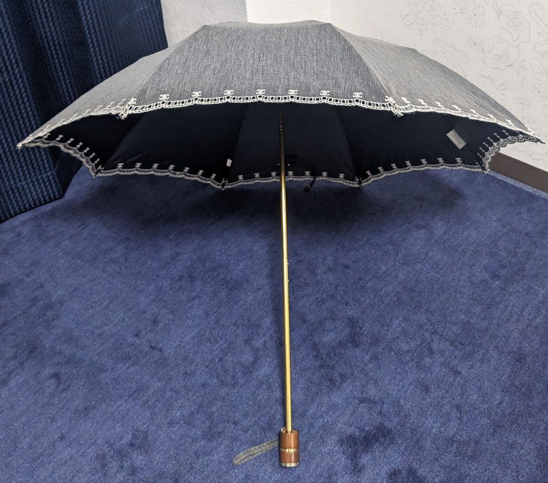 美品 日傘 セリーヌ グレー柄に白レース