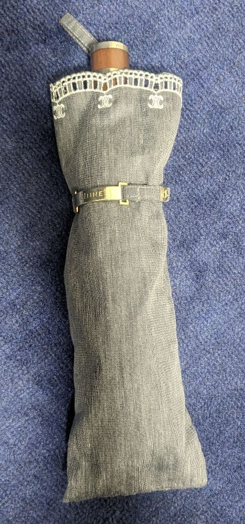 美品 日傘 セリーヌ グレー柄に白レース