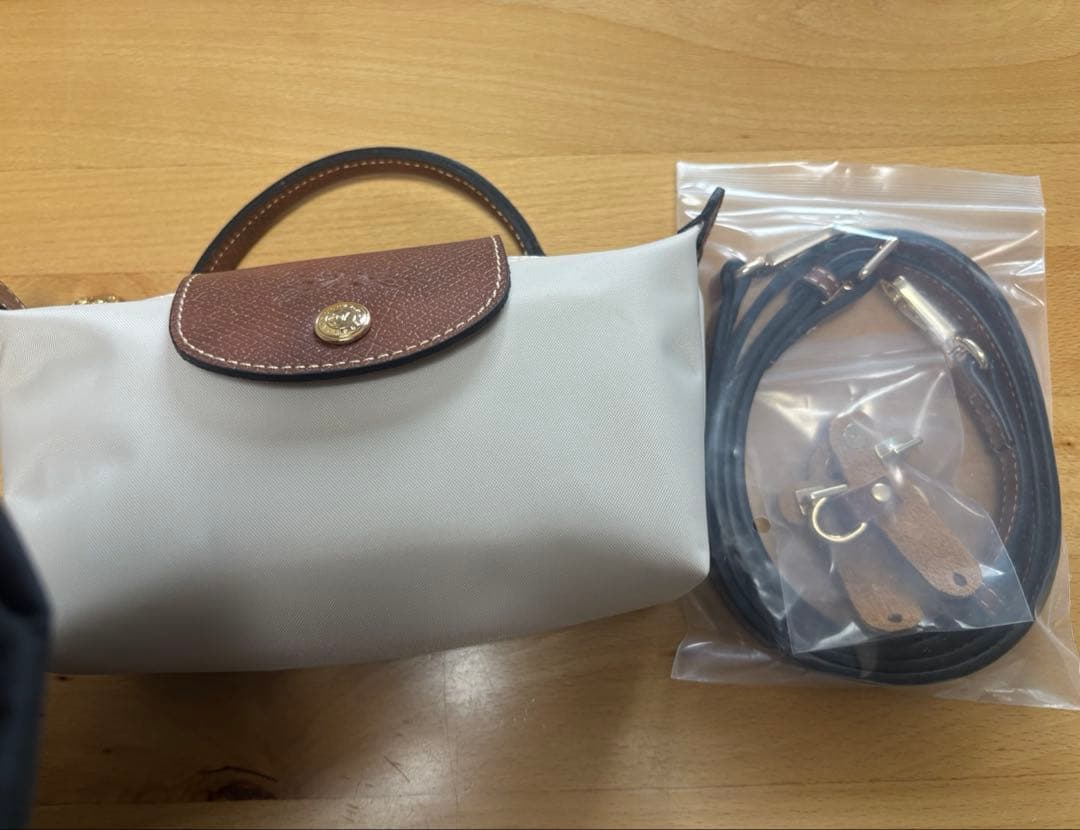 Longchamp LE PLIAGE ミニポーチ
