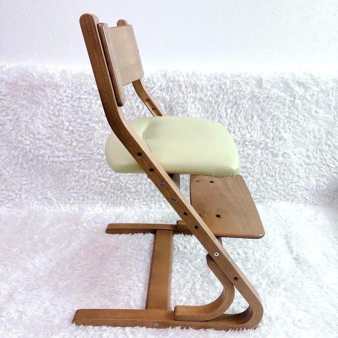 KARIMOKU CHITANO カリモク チターノ 学習椅子