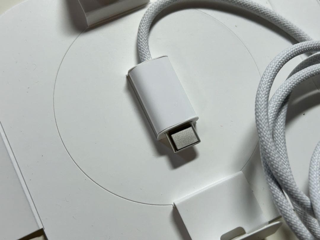 【新品】純正 25W充電対応 MagSafe 充電器（1m）②二つセット