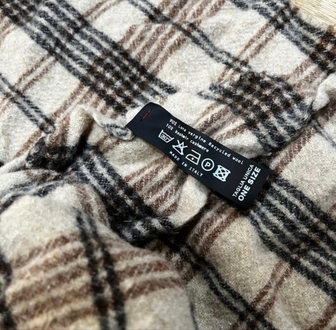 25AW 新品ALBUM DI FAMIGLIA のTRIANGLE SCARF