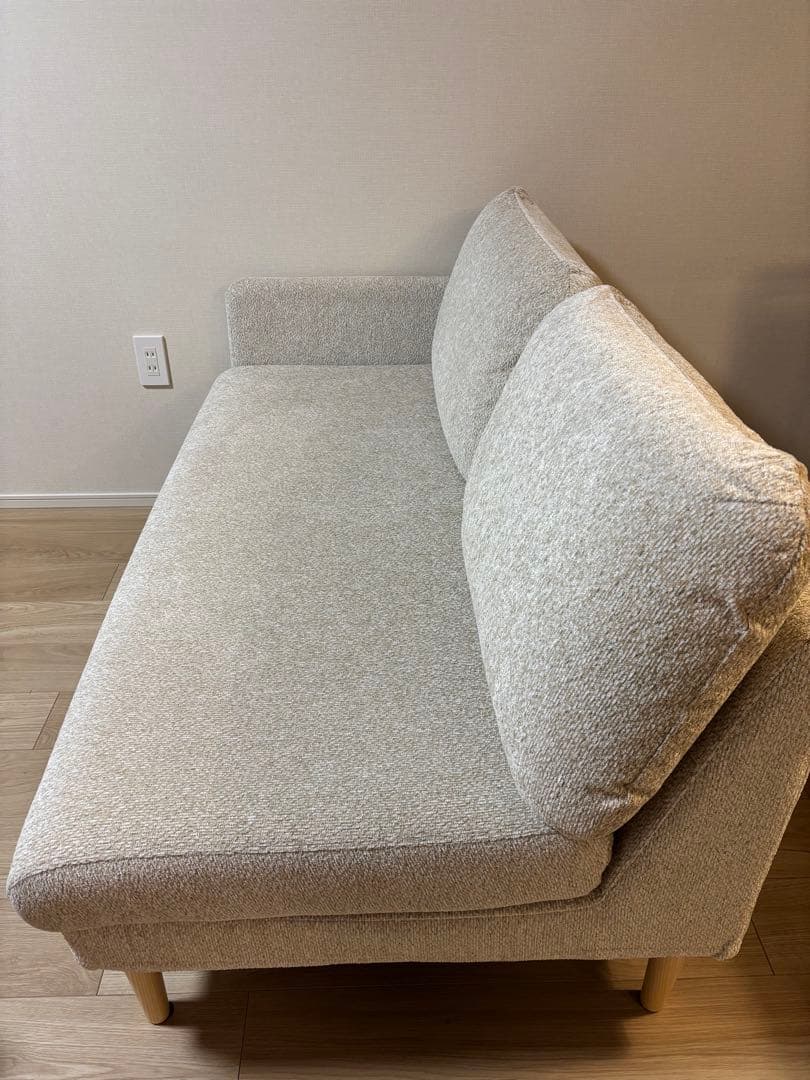 KEYUKA 2人掛けソファ　ベージュファブリック