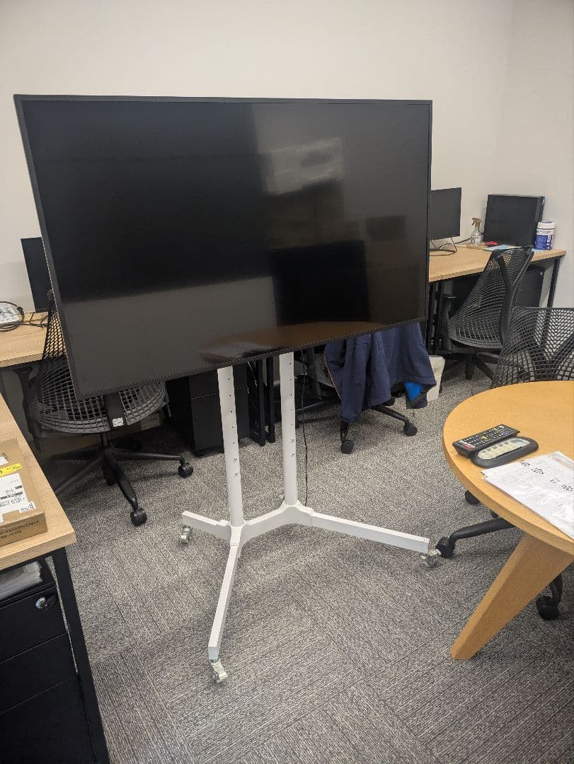 送込美品！シャープ55inch4KチューナーレスPN-HW551サイネージ