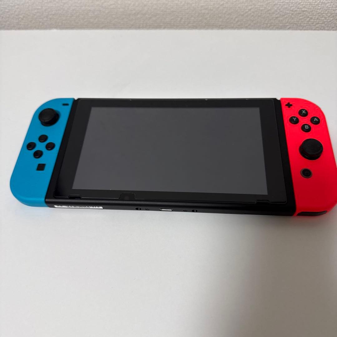 Nintendo Switch 本体 青/赤