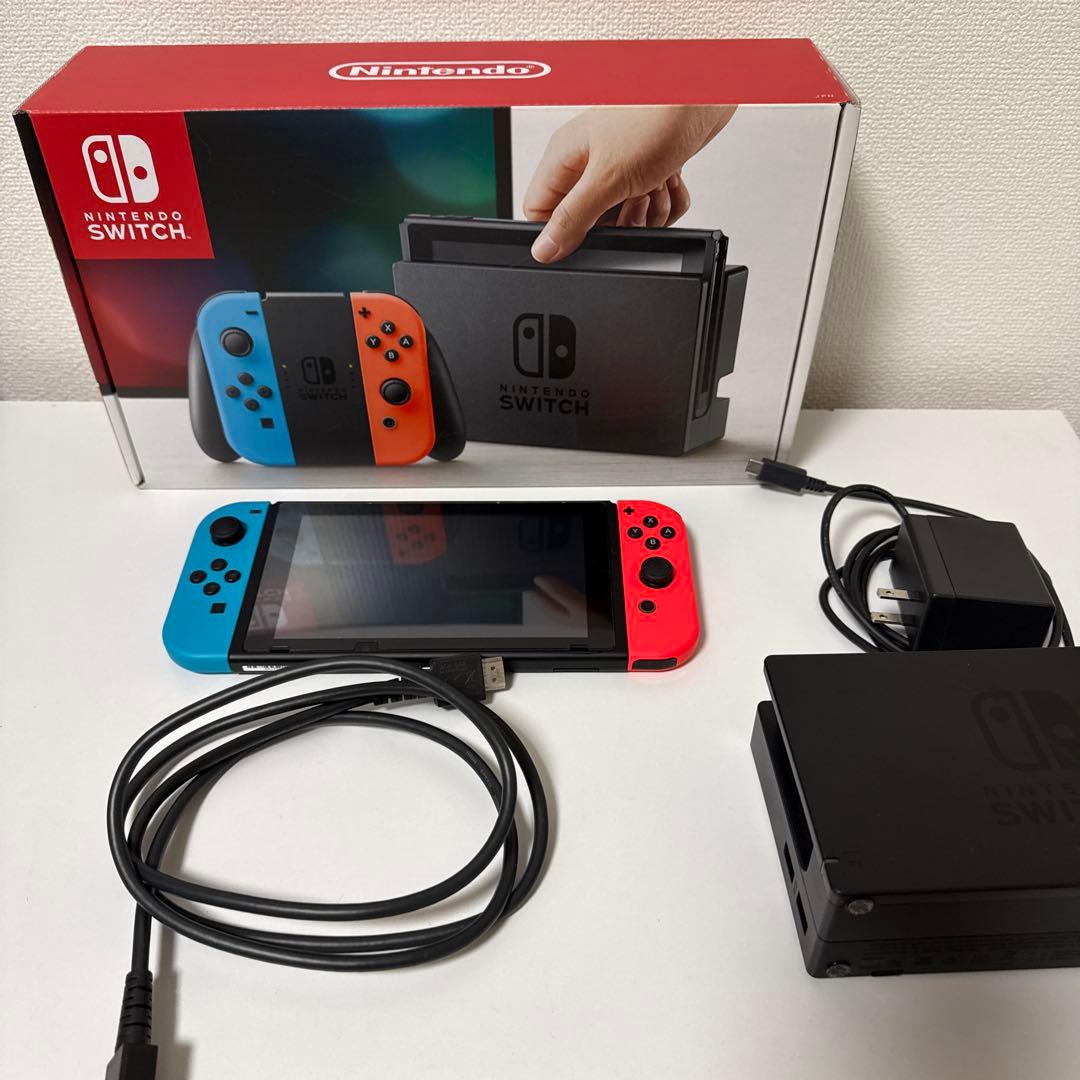 Nintendo Switch 本体 青/赤