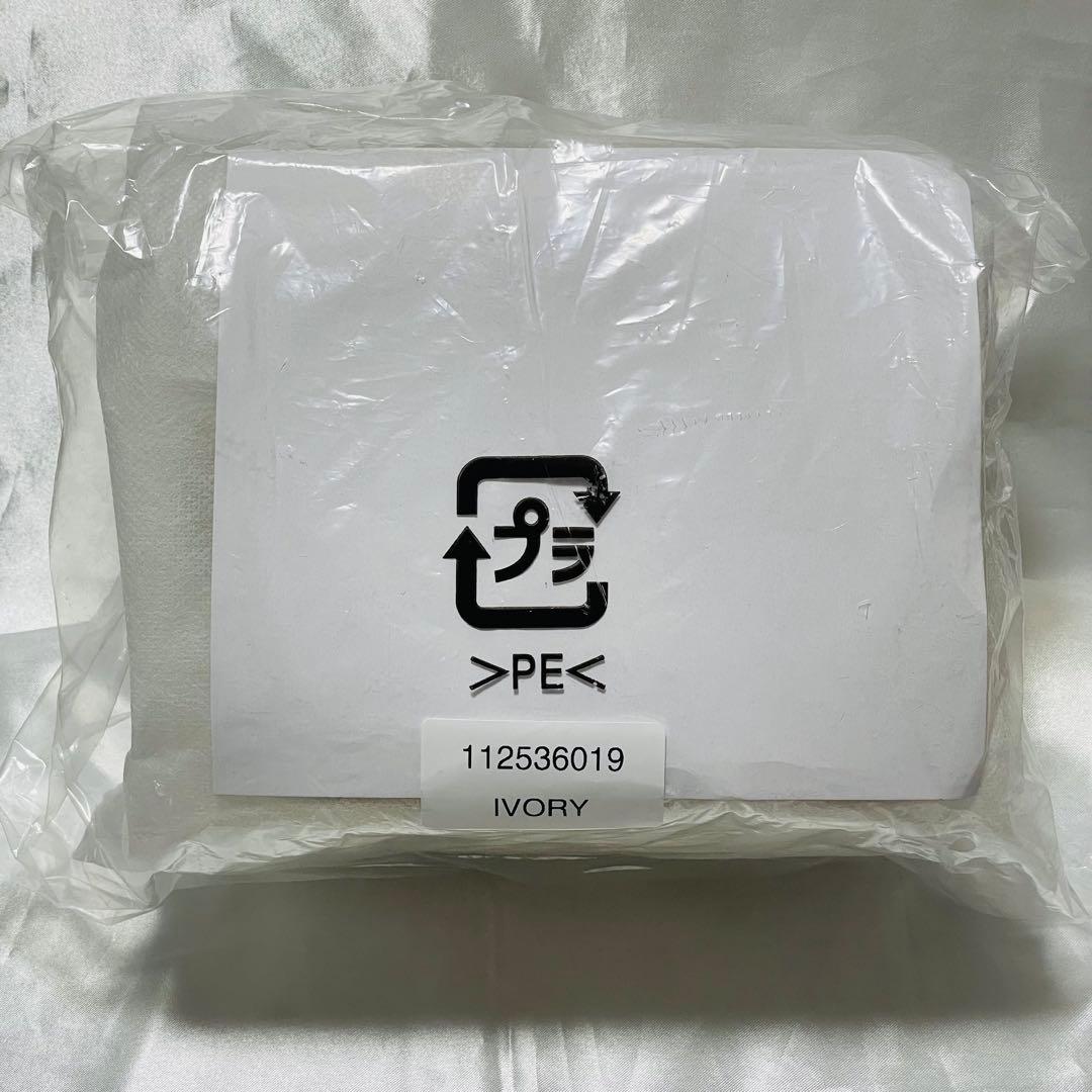 【ゴールドパーツ】キルティングパールスクエアミニバッグ アイボリー Ivo