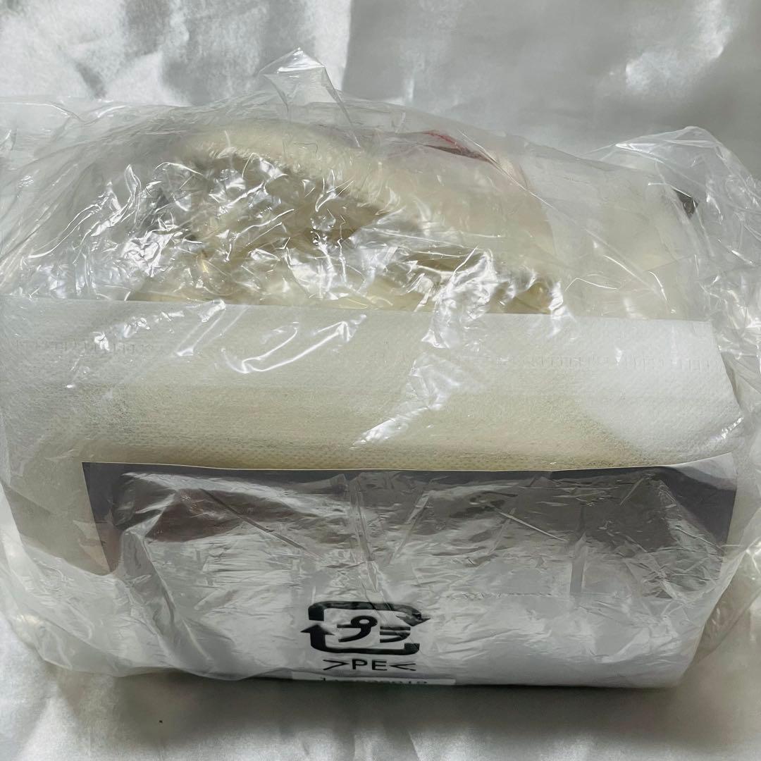 【ゴールドパーツ】キルティングパールスクエアミニバッグ アイボリー Ivo