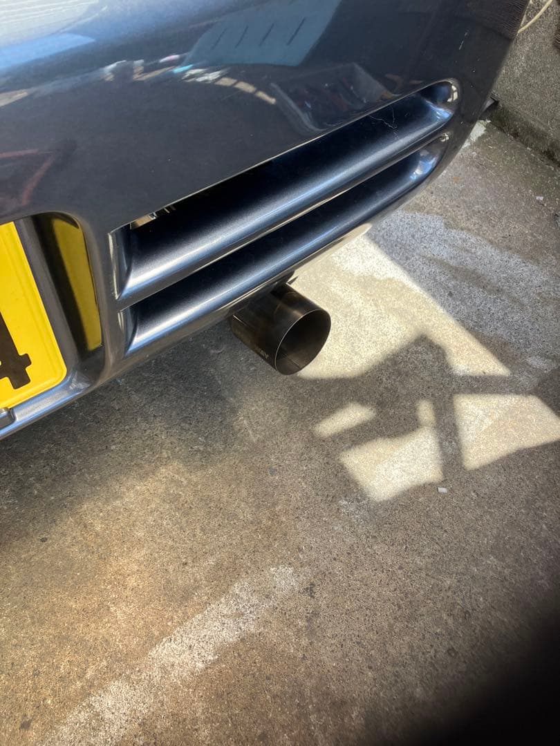 ハーフウェイーT10ステンレス製 ダブルテールマフラー。